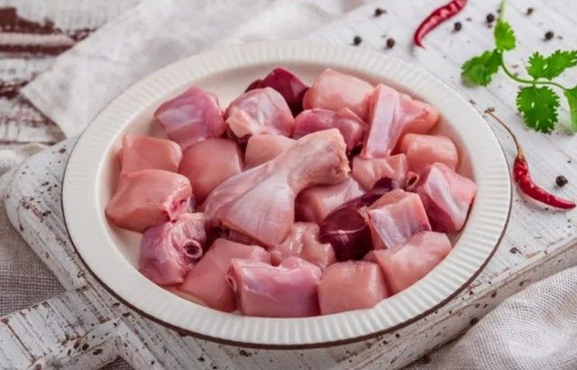 Chicken Curry Cut